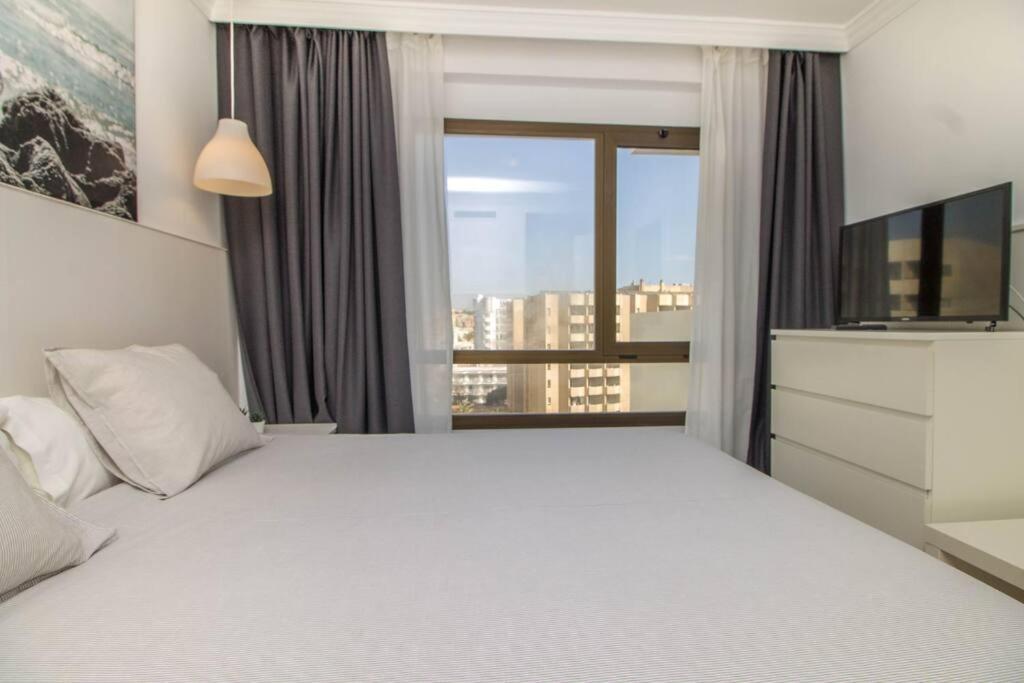 Ocean House Bloque 3 Planta 8 By Ivi Real Estate Apartment ตอร์เรโมลิโนส ภายนอก รูปภาพ