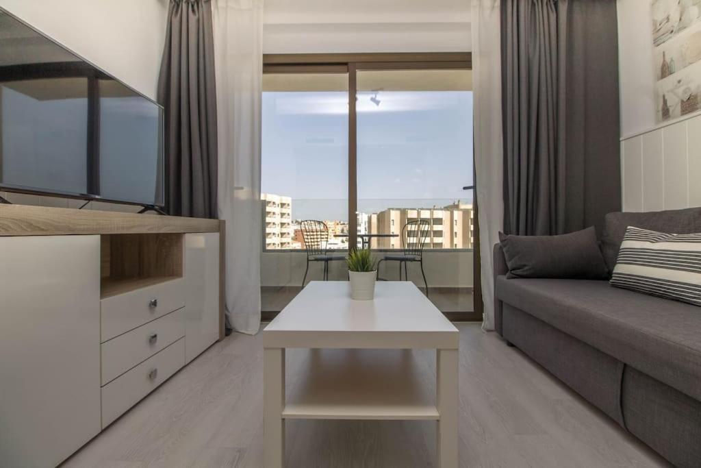 Ocean House Bloque 3 Planta 8 By Ivi Real Estate Apartment ตอร์เรโมลิโนส ภายนอก รูปภาพ