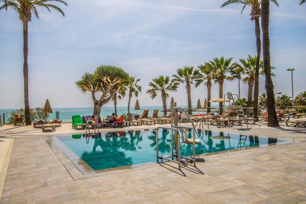 Ocean House Bloque 3 Planta 8 By Ivi Real Estate Apartment ตอร์เรโมลิโนส ภายนอก รูปภาพ